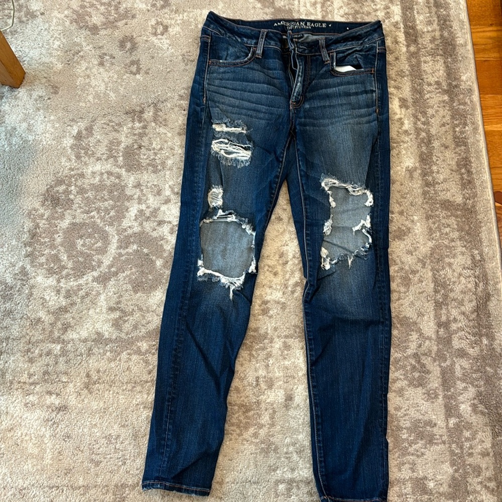 American Eagle ripped jeggings